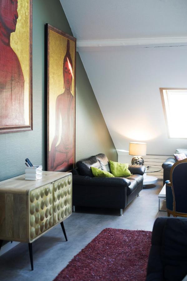 Big Mama With Aircon ,Free Parking Apartment กอลมาร์ ภายนอก รูปภาพ